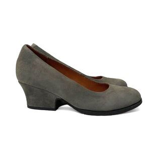 L'Amour Des Pieds Jolanda Charcoal Suede Woman's Pump, Size 8.5